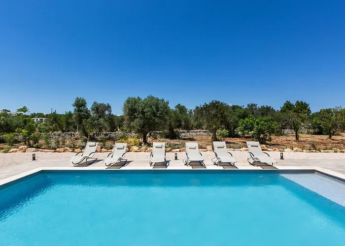Trullo Aribi By Perle Di Puglia * カロヴィーニョ